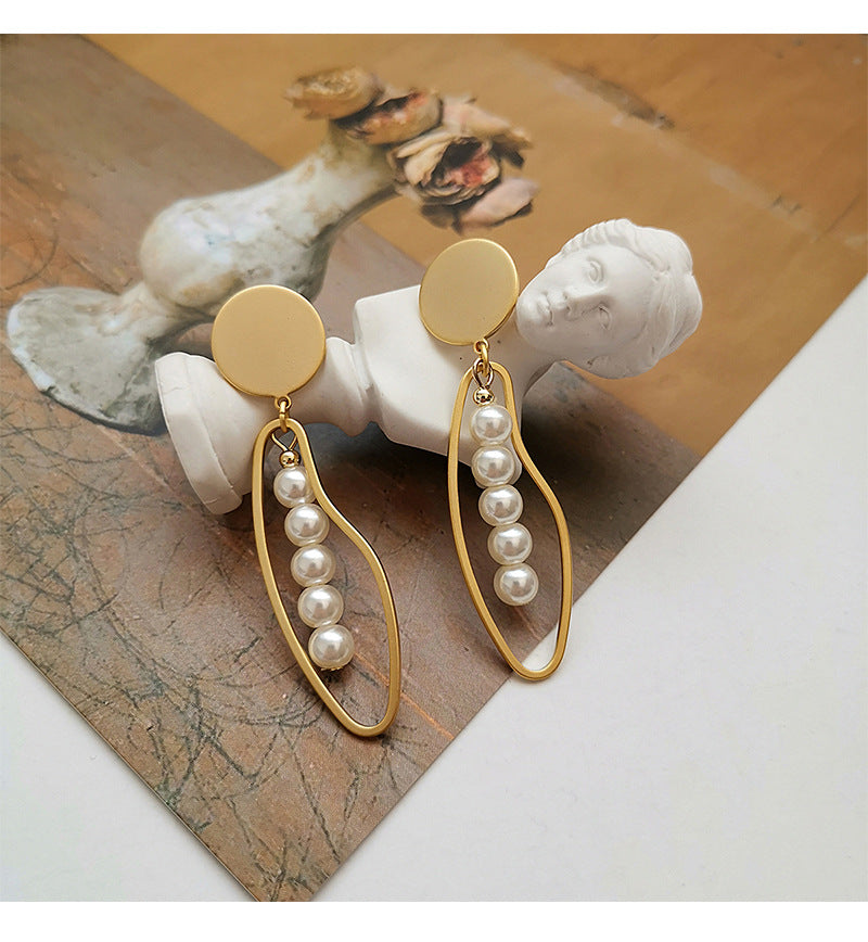Bean Pearl Earrings