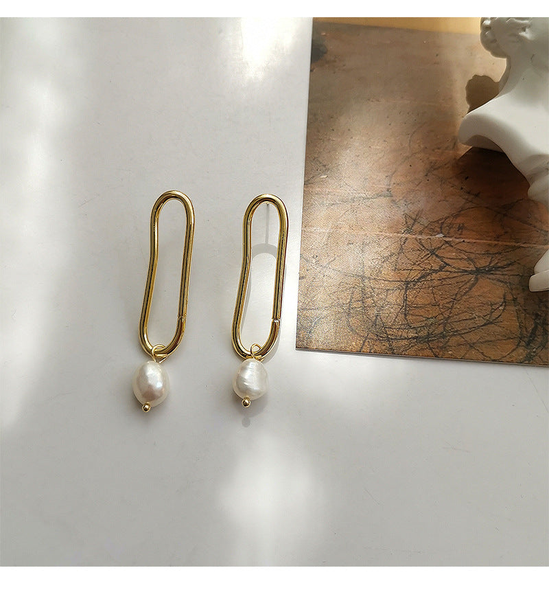 Chain Pearl Earring