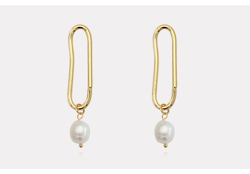 Chain Pearl Earring